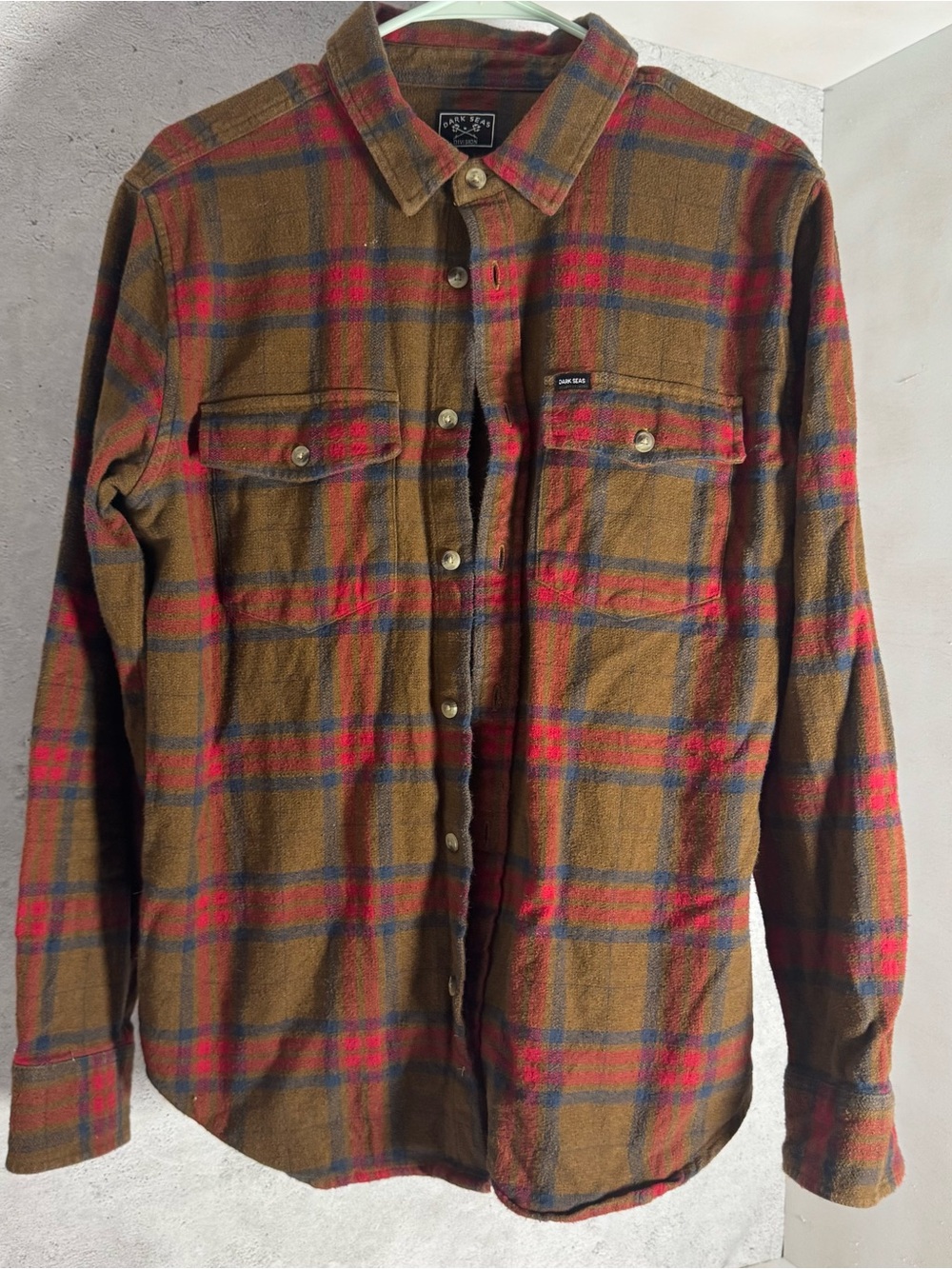Men’s Dark Seas Division plaid Flannel Button down shirt